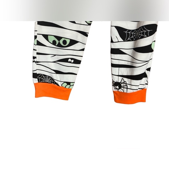 Celebrate Halloween Mummy Glow In the Dark Matching Pajama Set Sz L (12/14) - Picture 13 of 14
